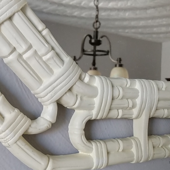 Homco white faux wicker mirror & shelf - Picture 11 of 16